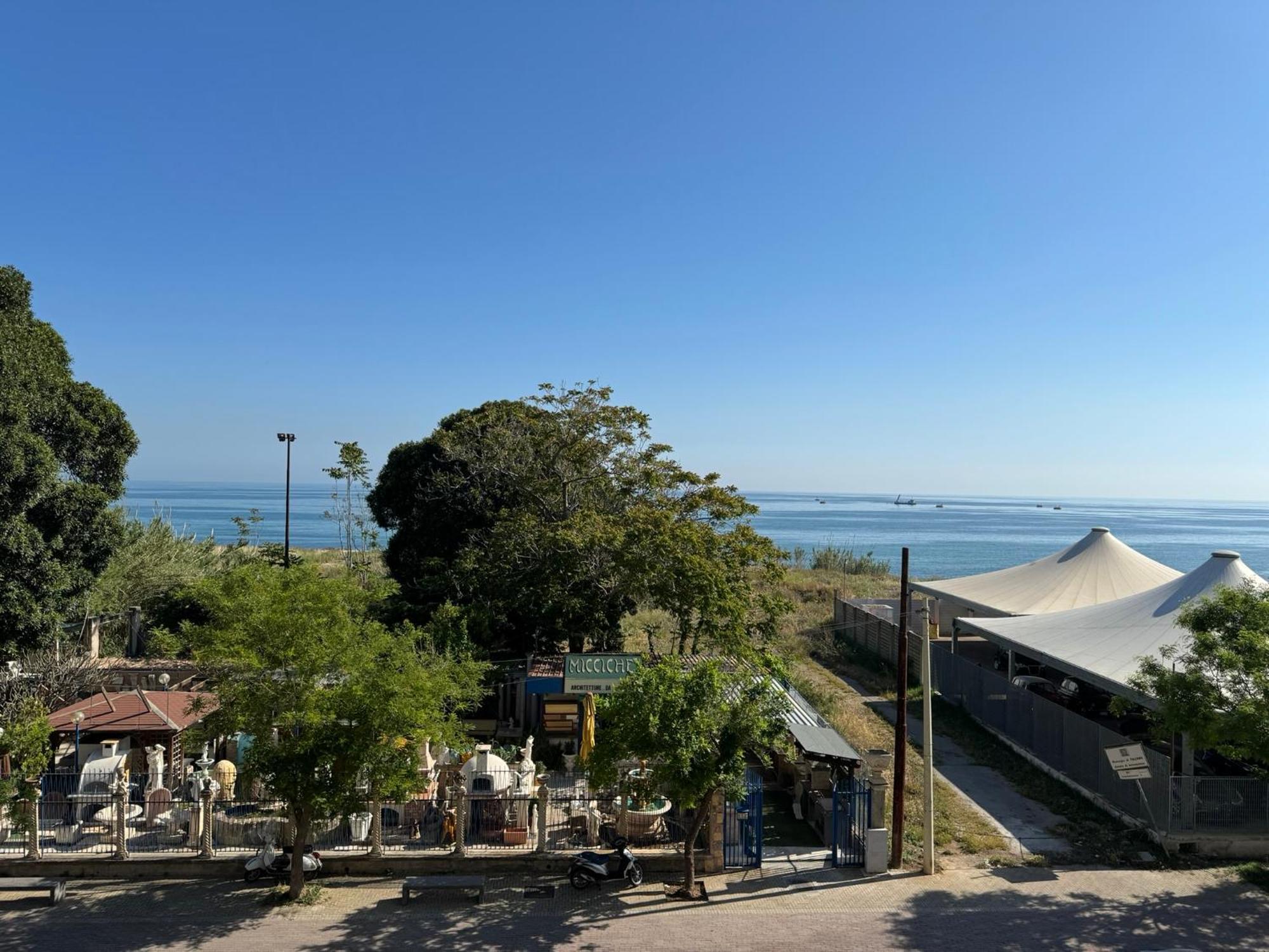 Hotel Domus Fysi Palermo Zewnętrze zdjęcie